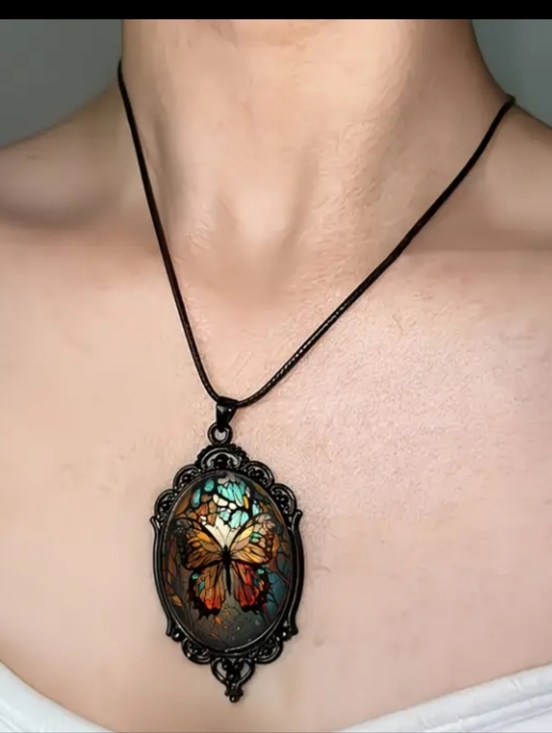 Jewelry - Vintage Butterfly Glass Pendant Necklace in Black